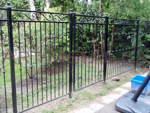 Fence Posts Installation