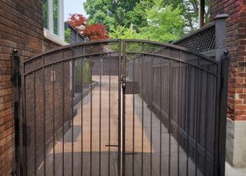 Custom Driveway Gates in Burlington Custom Driveway Gates in Burlington